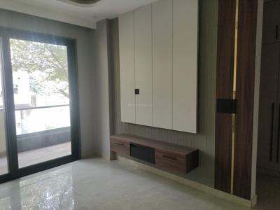 Bedroom Image of 2200 Sq.ft 3 BHK Builder Floor for sale in BPTP Amstoria , Sector 102 Gurgaon for Rs. 30000000