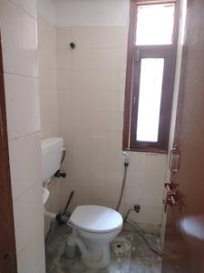 Common Bathroom Two Image of 1350 Sq.ft 2 BHK Apartment / Flat for sale in CGHS Sarve Sanjhi Apartments, Sector 9 Dwarka New Delhi for Rs. 22500000