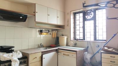 Kitchen Image of 1010 Sq.ft 2 BHK Apartment / Flat for sale in Goregaon East Mumbai for Rs. 12200000