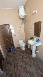 Image of 1450 Sq.ft 2 BHK Independent House for rent in Sector 41, Noida for Rs. 26000