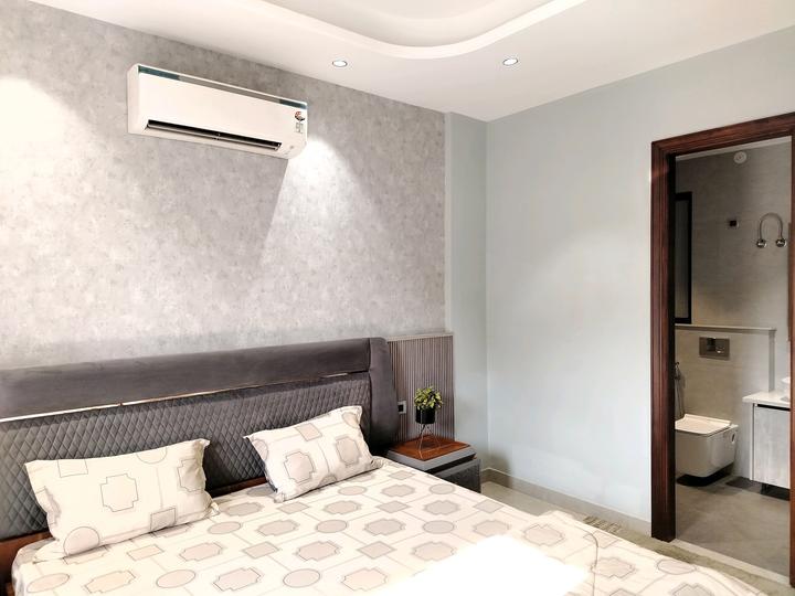 Sector 25, DLF Phase 2 Bedroom One 1