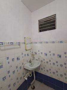 Bathroom Image of 220 Sq.ft 1 RK Apartment / Flat for rent in Kolar Road Bhopal for Rs. 8000