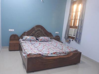 Hall Image of 8000 Sq.ft 3 BHK Independent House for rent in Indira Nagar Lucknow for Rs. 36000