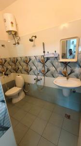 Image of 3000 Sq.ft 4 BHK Independent House for rent in Kottivakkam, Chennai for Rs. 100000