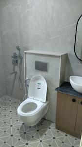 Bathroom Image of 800 Sq.ft 1 BHK Builder Floor for rent in Big Block Builder Floor, Sector 46 Gurgaon for Rs. 37500