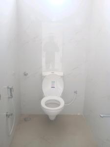 Common Bathroom Image of 1737 Sq.ft 3 BHK Apartment / Flat for sale in Bairagiguda Hyderabad for Rs. 14000004