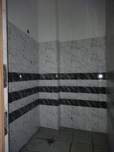 Bathroom Image of 850 Sq.ft 3 BHK Builder Floor for sale in Govindpuram Ghaziabad for Rs. 4000000