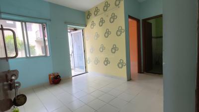 Living Room Image of 480 Sq.ft 1 BHK Apartment / Flat for rent in Shapoorji Pallonji Houshing Complex, Rajarhat Kolkata for Rs. 12000