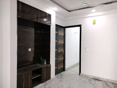 Living Room Image of 750 Sq.ft 2 BHK Builder Floor for sale in Sector 17 Dwarka New Delhi for Rs. 13500000