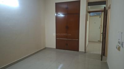 Bedroom Image of 1400 Sq.ft 3 BHK Apartment / Flat for rent in Saransh Apartments, Patparganj New Delhi for Rs. 46000