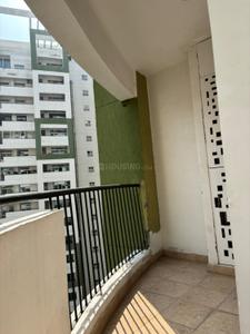 Balcony Image of 4874 Sq.ft 4 BHK Apartment / Flat for rent in Parx Laureate, Sector 108 Noida for Rs. 150000