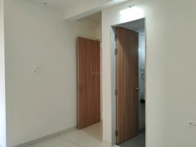 Bedroom Image of 1150 Sq.ft 3 BHK Apartment / Flat for sale in Oberoi Eternia Towers A to D, Mulund West Mumbai for Rs. 33500000