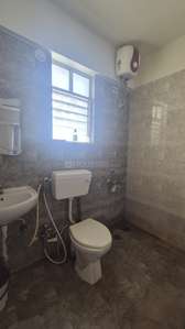 Bathroom Image of 1500 Sq.ft 2 BHK Apartment / Flat for rent in Onyx Gagan Avencia, Kharadi Pune for Rs. 34000