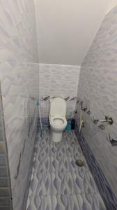 Bathroom Image of 1100 Sq.ft 1 BHK Builder Floor for rent in Vasant Vihar Phase 1 Dehradun for Rs. 26500