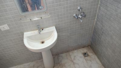 Image of 975 Sq.ft 2.5 BHK Apartment / Flat for rent in Terrace Homes, Noida Extension, Greater Noida for Rs. 22000