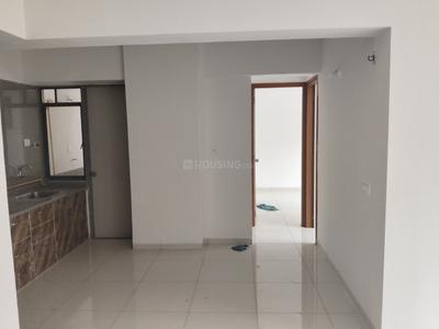 Kitchen Image of 1350 Sq.ft 2 BHK Apartment / Flat for rent in Science City Ahmedabad for Rs. 22000