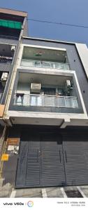 Image of 901 Sq.ft 3 BHK Builder Floor for rent in Nawada, New Delhi for Rs. 22000