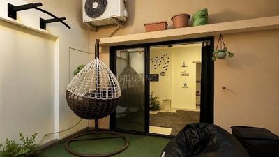 2 BHK Flat