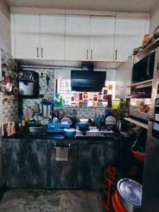 Kitchen Image of 700 Sq.ft 2 BHK Apartment / Flat for sale in Picnic Garden Kolkata for Rs. 3800000