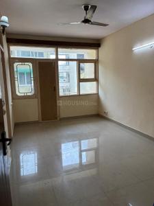3 BHK Semi Furnished Flat