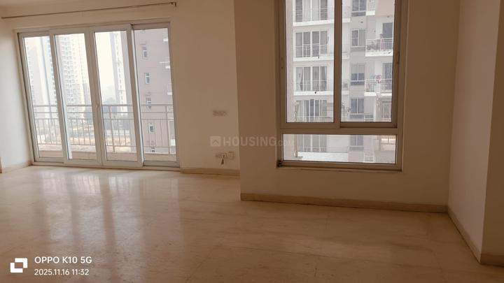 Puri Emerald Bay Main Image 1