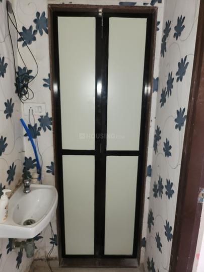 Mindspace, Malad West Bathroom 1