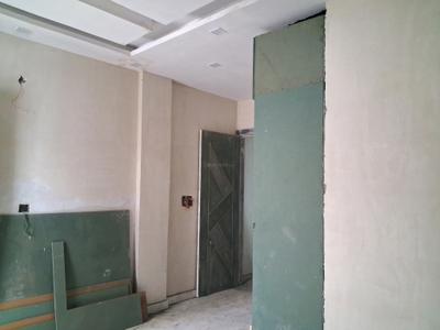 Bedroom Image of 908 Sq.ft 2 BHK Builder Floor for sale in Ramesh Nagar New Delhi for Rs. 16000000