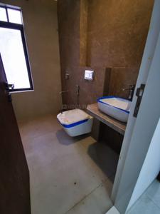 Bathroom Image of 700 Sq.ft 2 BHK Apartment / Flat for sale in Divine Park 55, Shivaji Park Mumbai for Rs. 38000000