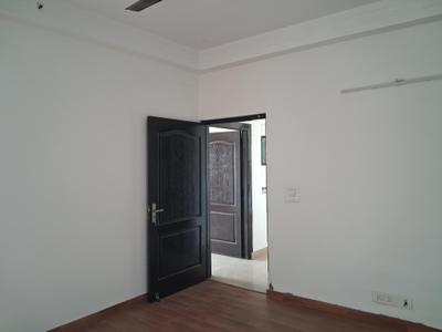 Bedroom Image of 1725 Sq.ft 3 BHK Apartment / Flat for sale in Amrapali Platinum, Sector 119 Noida for Rs. 14500000