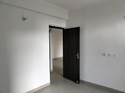 Bedroom Image of 996 Sq.ft 2 BHK Apartment / Flat for sale in Amrapali Pan Oasis, Sector 70 Noida for Rs. 11000000