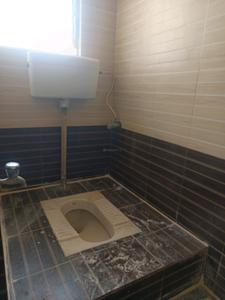 Common Bathroom Image of 1089 Sq.ft 2 BHK Apartment / Flat for sale in Kumar Corp Park Infinia Phase III, Fursungi Pune for Rs. 7000000