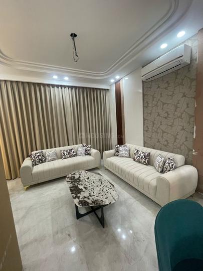 HIGHSTREET Main Image 1