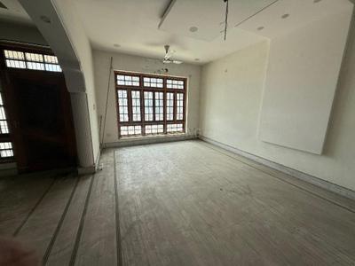 Hall Image of 4000 Sq.ft 3 BHK Builder Floor for rent in Aishbagh Lucknow for Rs. 50000