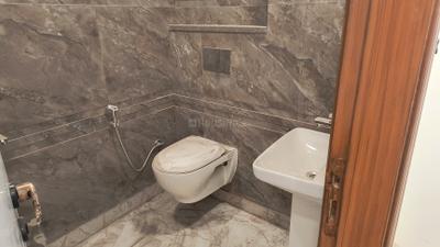 Image of 900 Sq.ft 3 BHK Builder Floor for rent in Builders World Property Linkers And Developers BWD - 1, Govindpuri, New Delhi for Rs. 25000