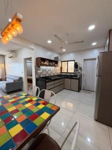 Bedroom Image of 1300 Sq.ft 3 BHK Apartment / Flat for sale in Bhayli Vadodara for Rs. 7000000