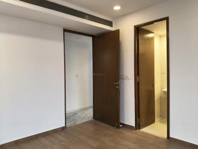 Bedroom Image of 1525 Sq.ft 2 BHK Apartment / Flat for sale in Lodha New Cuffe Parade, Sion Mumbai for Rs. 30800000