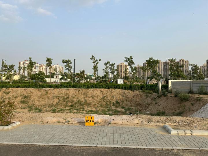 DLF Garden City Plots Main Image 1