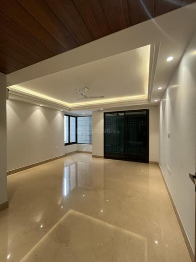 Kailash Colony Main Image 1