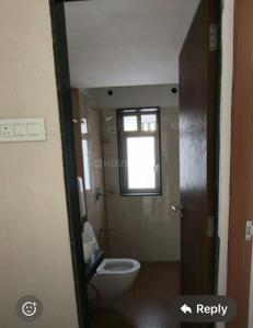 Bathroom Image of 700 Sq.ft 2 BHK Apartment / Flat for rent in  BDD Chawl, Lower Parel Mumbai for Rs. 80000