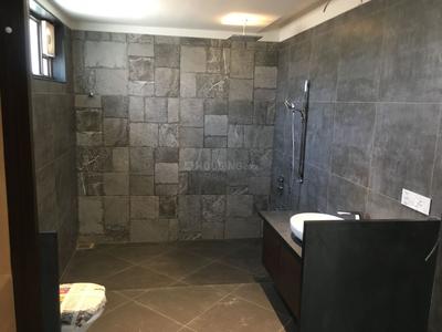 Bathroom Image of 6500 Sq.ft 5 BHK Villa for sale in New Alkapuri Vadodara for Rs. 72500000