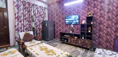Hall Image of 900 Sq.ft 2 BHK Builder Floor for sale in Shahdara New Delhi for Rs. 5000000