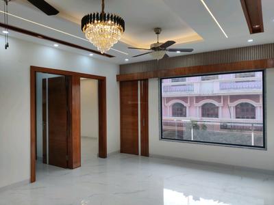 Living Room Image of 1350 Sq.ft 4 BHK Builder Floor for sale in Reeba Homes Builder Floors, Vaishali Ghaziabad for Rs. 19551000