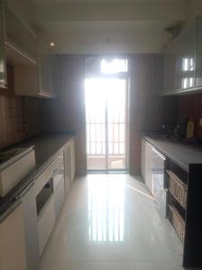 Kitchen Image of 1120 Sq.ft 2 BHK Apartment / Flat for sale in Lokhandwala Spring Grove, Kandivali East Mumbai for Rs. 22000000