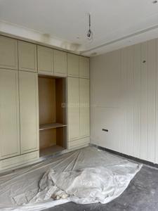 Bedroom Image of 2701 Sq.ft 4 BHK Builder Floor for sale in Paschim Vihar New Delhi for Rs. 60000000