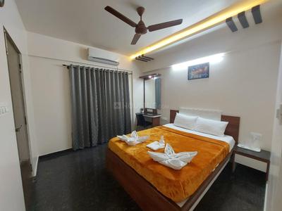 Bedroom Image of 700 Sq.ft 1 BHK Builder Floor for rent in The HSR Club residency, HSR Layout Bengaluru for Rs. 35000