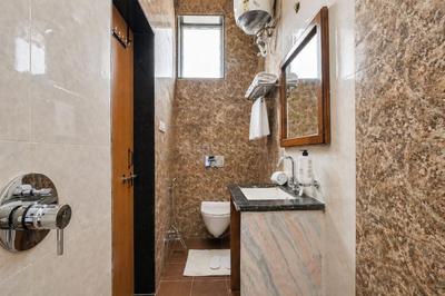 Image of 5500 Sq.ft 6 BHK Villa for rent in Naya Khera, Udaipur for Rs. 75000