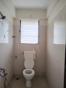 Common Bathroom Image of 500 Sq.ft 1 BHK Apartment / Flat for rent in Raunak Bliss, Kasarvadavali Thane for Rs. 21360