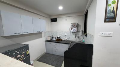 Kitchen Image of 950 Sq.ft 2 BHK Builder Floor for rent in Mahalakshmi Nagar Indore for Rs. 28599