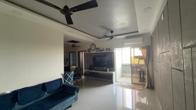Living Room Image of 900 Sq.ft 2 BHK Apartment / Flat for sale in Radhakrishna Twp Mehsana for Rs. 5800000