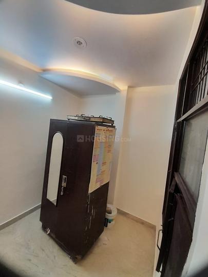 Sector 9 Rohini Bedroom 1